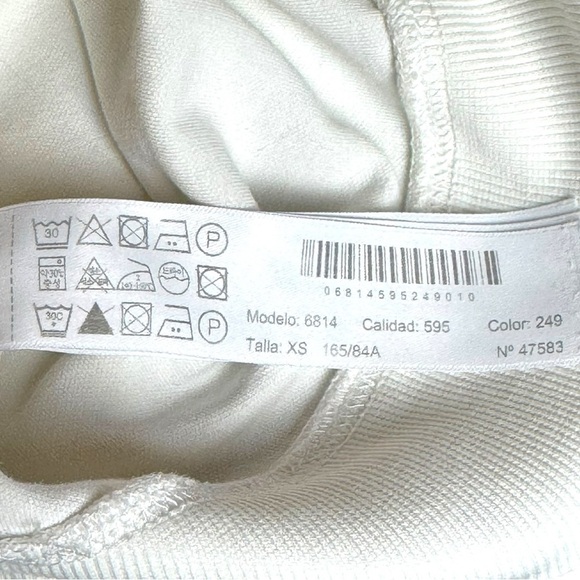 Massimo Dutti Women’s Cream Elevated Luxury Crew Neck Sweatshirt Size XS - Picture 5 of 6